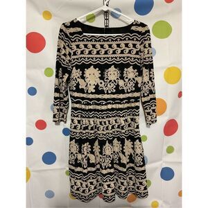 ICE Size Medium Tan & Black Dress Peek A Boo Back 🌼🍋